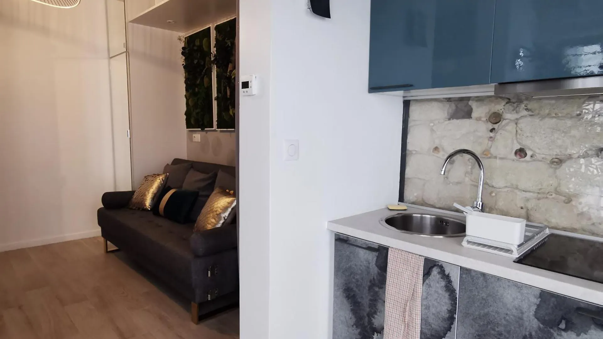 Home In Paris Orsay - Grenelle Romantic Flat 0*,  France